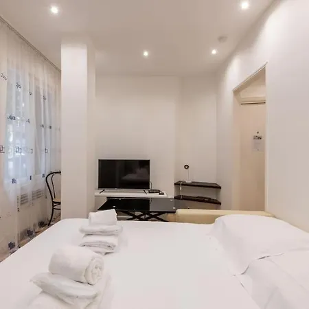Appartement Versailles - Cozy Near The Seine Parijs